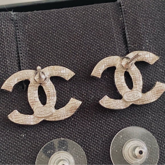Chanel CC Crystal Earrings - Picture 3 of 3